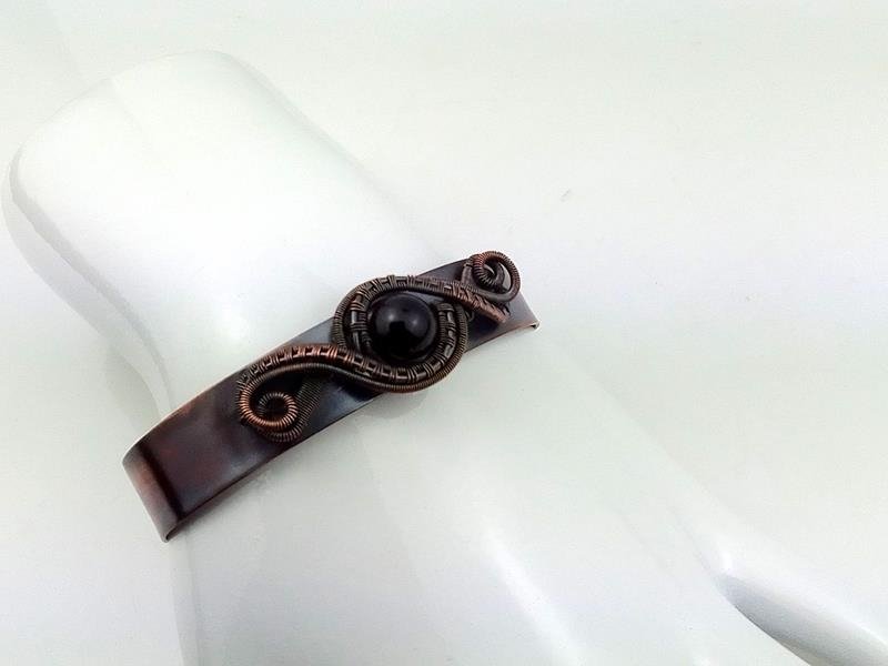 Czarny turmalin - bransoletka miedziana dla ekologa 