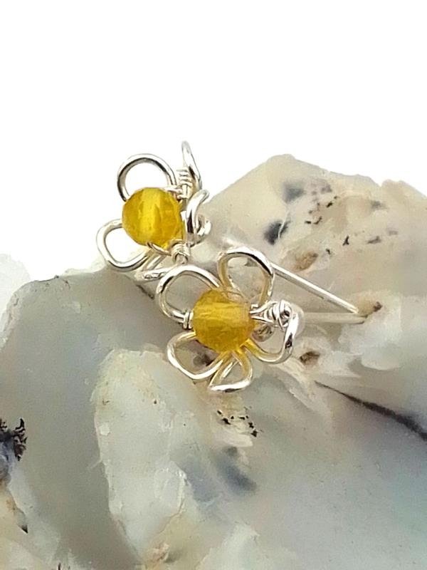 Kolczyki ze srebra Ag999 z opalem żółtym dla chińskiego znaku Węża, Kozła i Małpy