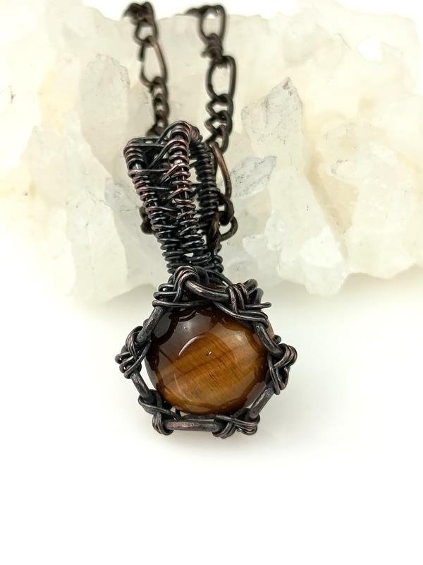 Zawieszka miedziana z tygrysim okiem dla znaku Lwa, Koziorożca, Bliźniąt, Panny, Barana, Byka i Wodnika