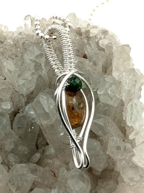 Prezent dla kardiologa, rolnika - wisiorek ze srebra Ag999 z turmalinem