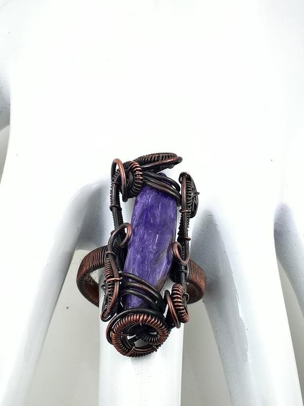 Pierścionek miedziany 35x15 mm z czaroitem, znak Skorpiona, rozmiar regulowany