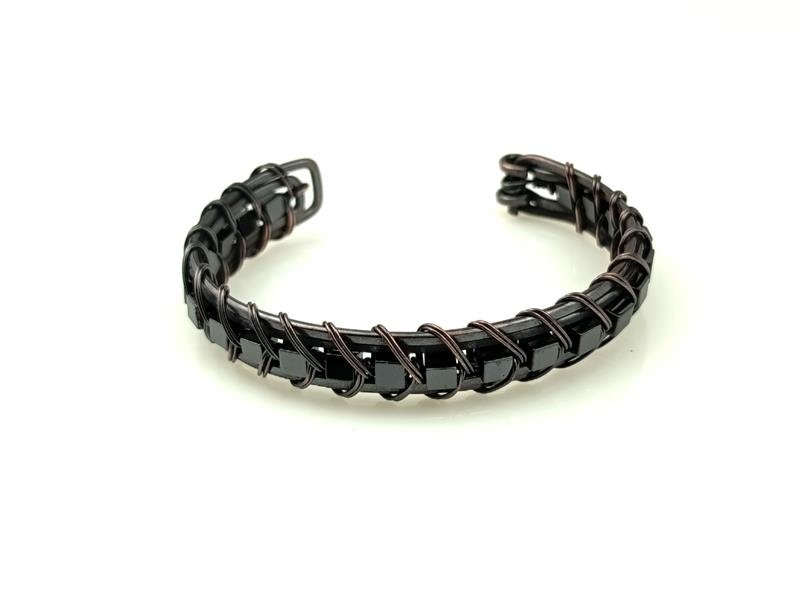 Prezent dla policjanta – męska bransoleta miedziana z hematytem