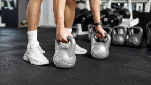Kettlebell bitumiczny 2 kg szary  REBEL ACTIVE