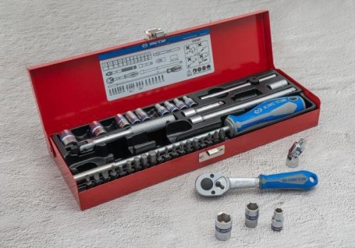 ZESTAW NARZĘDZI 1/4&quot; 39cz. NASADKI KRÓTKIE, 6-kąt. 4 - 13mm + BITY, Z GRZECHOTKĄ I AKCESORIAMI, KASETA King Tony