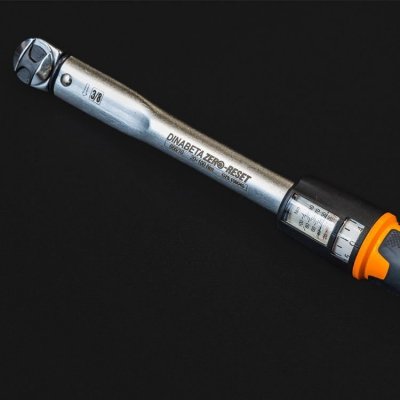 Klucz dynamometryczny 10-50 Nm, ze stałą grzechotką 3/8&quot;, 666/5 Beta