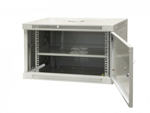 Szafa wisząca niedzielona 19&#039;&#039; 6U, drzwi całe z blachy, 600×450×370mm szer./gł./wys. (w zestawie: półka stała oraz kom