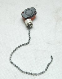 Wyłącznik łańcuszkowy pociągany do lamp srebrny 