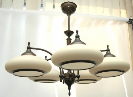  Wyprzedaż powystawowa Żyrandol mosiężny,lampa wisząca mosiężna