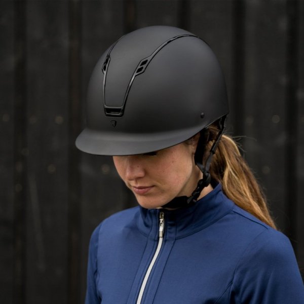 Kask jeździecki Horka Sparrow czarny