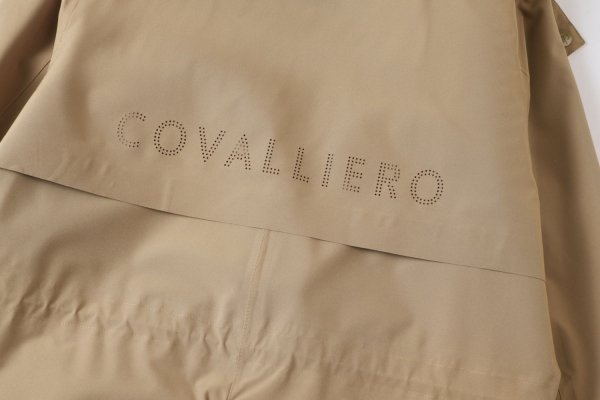 Płaszcz przeciwdeszczowy Covalliero SS2026 - orzech