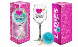 Zestaw: Kieliszek do wina 700ml + pompon  - Najfajniejsza
