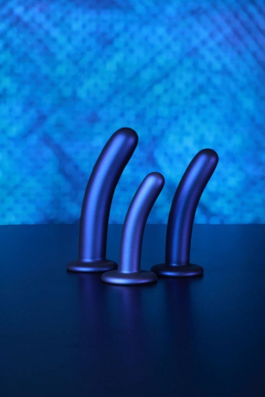 Smooth Silicone G-Spot Dildo - 6&#039;&#039; / 14,5 cm