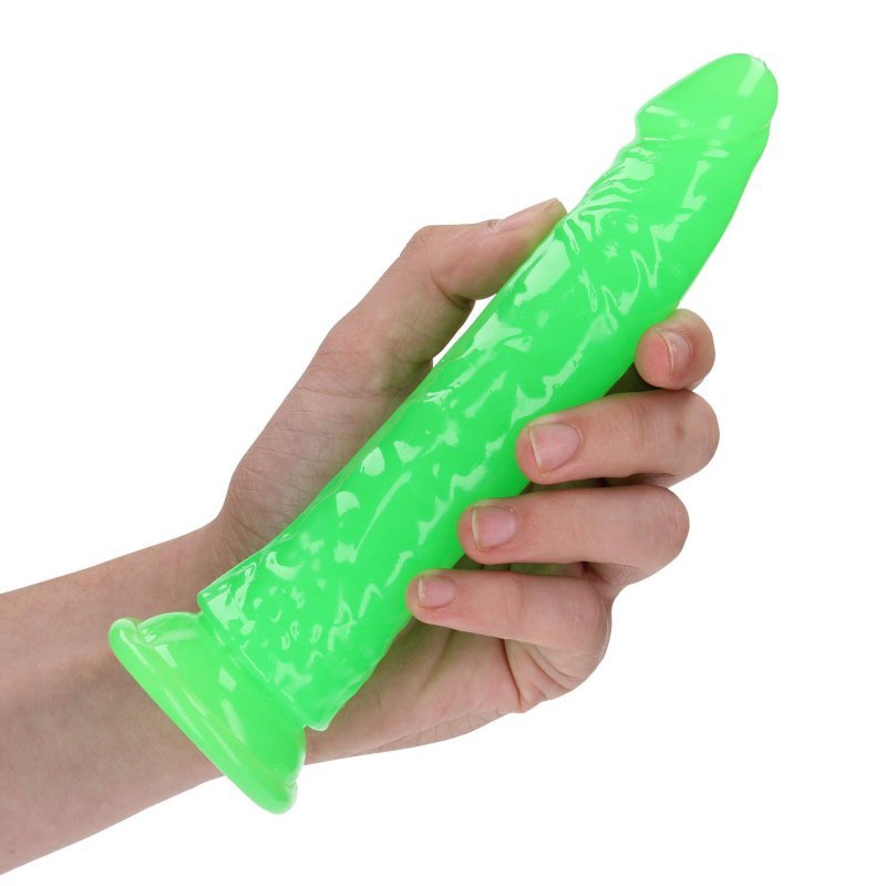 Dildo świecące w ciemności na przyssawce zielony 18 cm