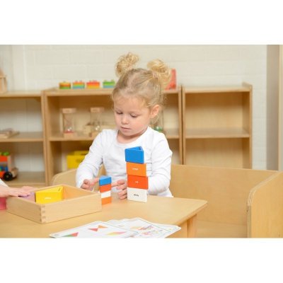 Drewniana Gra Dla Dzieci Kolorowe Klocki i Kubeczki Trójkąty Masterkidz Montessori