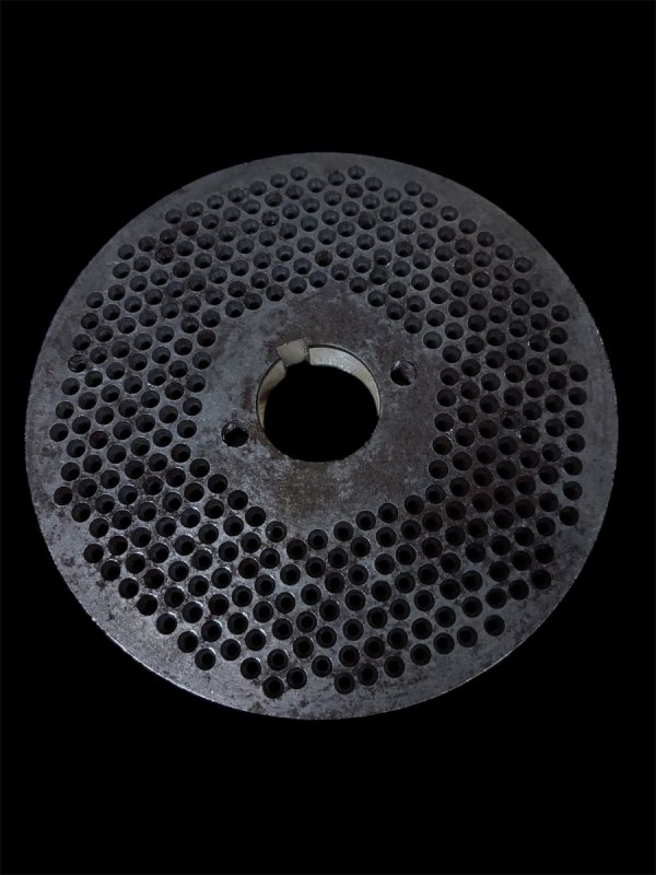 Matryca 4mm, model 210 7,5kw 
