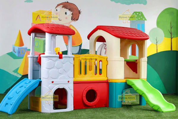 domek drzewo, domek most z tunelem, most z tunelem, z weranda domek, domek na plac zabaw, domek plastikowy, domek do ogrodu, domek w serduszka, domek muchomorek