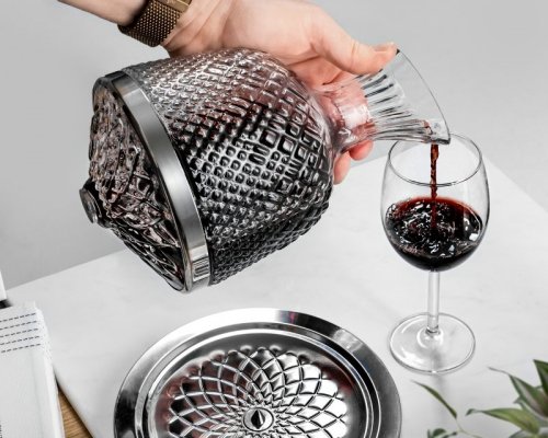 Wirująca karafka do wina 360°
