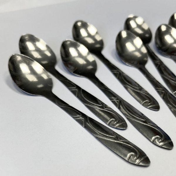 C15_tds0569_ Łyżeczki deserowe metalowe 12 szt. 10 cm