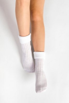 Steven 067-106 bílé Dámské ponožky