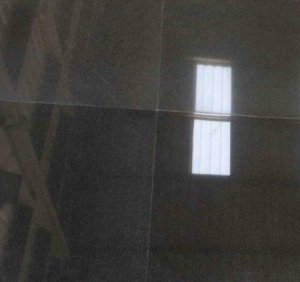 Płytki kamienne warszawa, czarny granit Black Premium : 61x61x1,5 cm, polerowane 