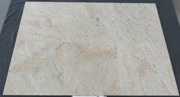 płytka beżowa z granitu w polerze: 40x40x1,3cm, Granit Ghiblee