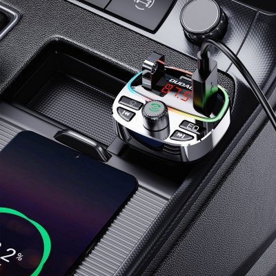 Transmiter samochodowy R2PRO+ z portami ładowania PD 25W Bluetooth 5.3 RGB - czarno-srebrny