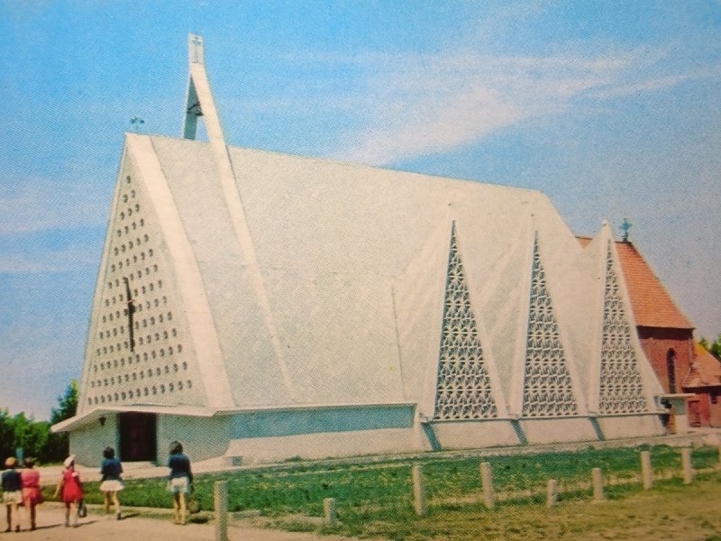 WŁADYSŁAWOWO. KOŚCIÓŁ ZBUDOWANY W 1961 ROKU