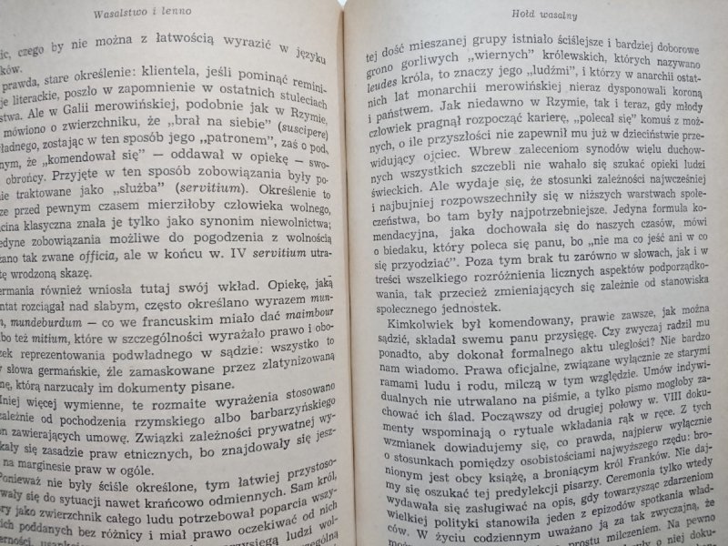 SPOŁECZEŃSTWO FEUDALNE - Marc Bloch 1981