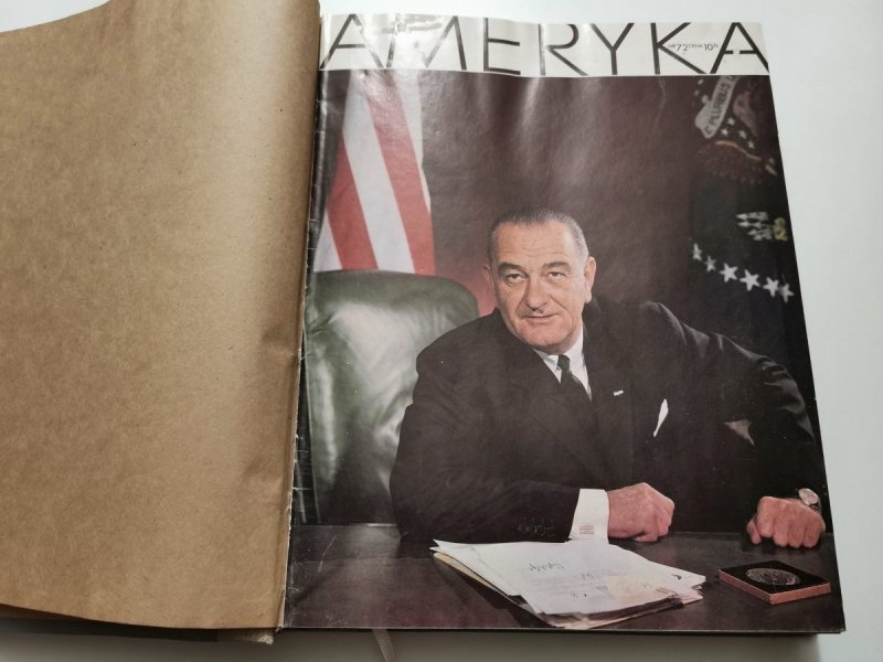 AMERYKA NUMERY OD 72 DO 83 CZASOPISMA OPRAWIONE INTROLIGATORSKO 