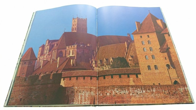 MALBORK. ZAMEK ZAKONU KRZYŻACKIEGO - Mierzwiński