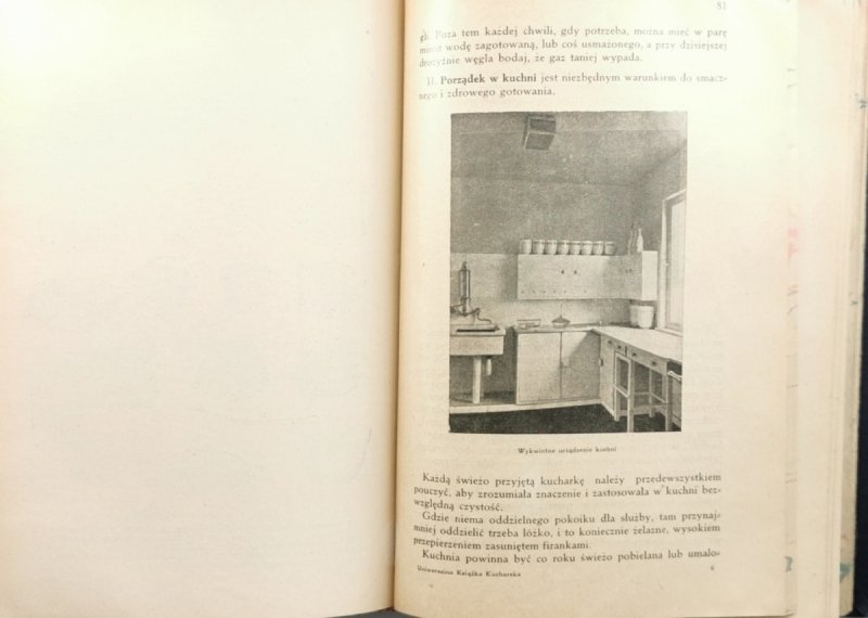 UNIWERSALNA KSIĄŻKA KUCHARSKA - Marya Ochorowicz-Monatowa