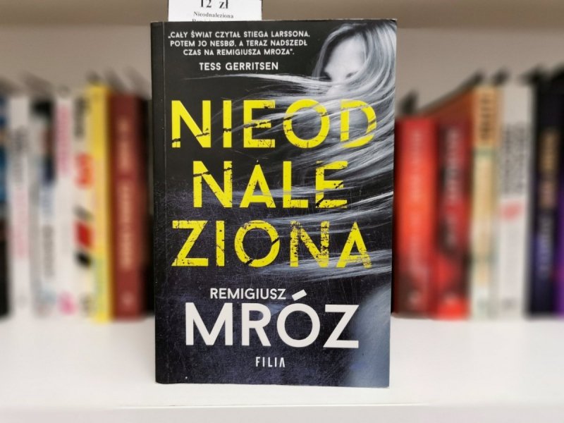 NIEODNALEZIONA - Remigiusz Mróz