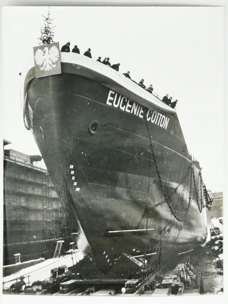 ZDJĘCIE. STATEK W PORCIE – EUGENIE COTTON  Fot. Janusz Uklejewski 