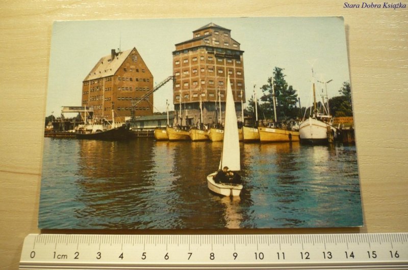 KOŁOBRZEG. FRAGMENT PORTU