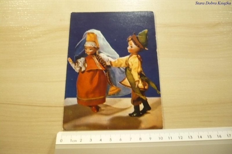 ROSYJSKA PAMIĄTKA. STROJE LUDOWE