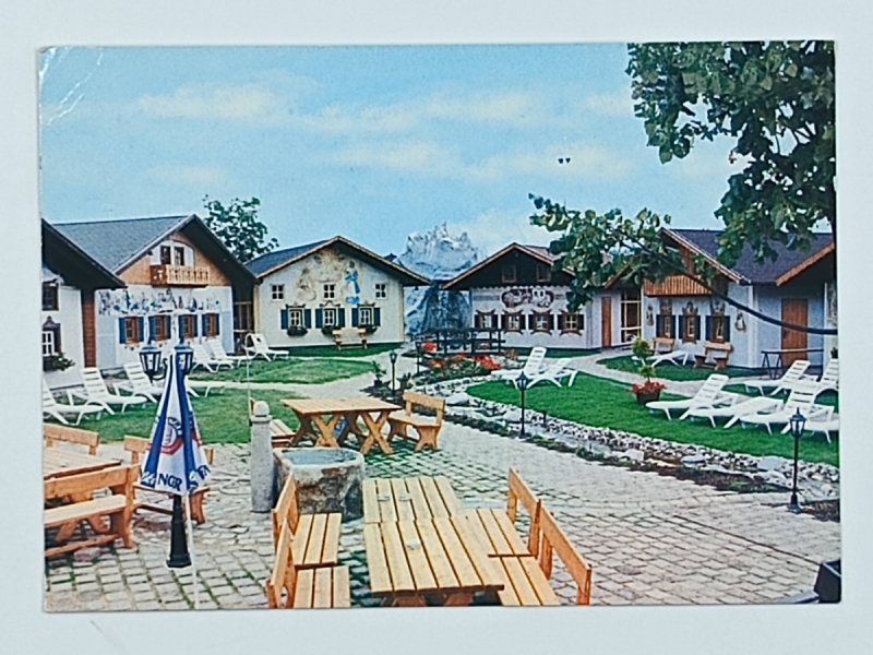 DAS SAUNADORF IM PALM BEACH MIT ZUGSPITZE