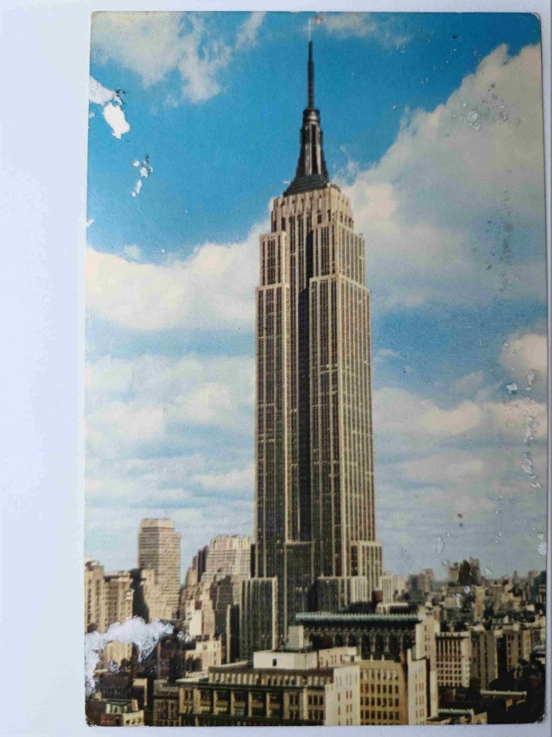 EMPIRE STATE BUILDING. NEY YORK