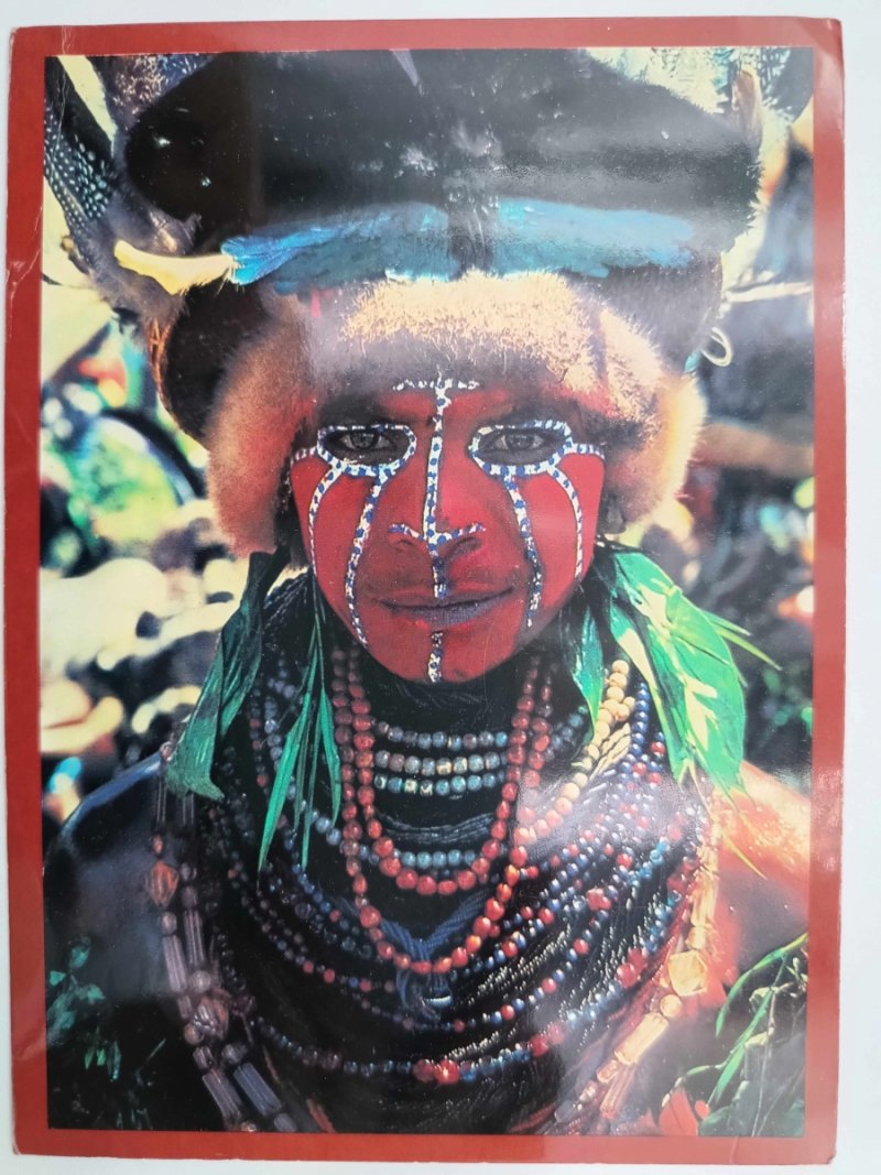 FACIAL DECORATION ON A WOMAN FROM MT. HAGEN
