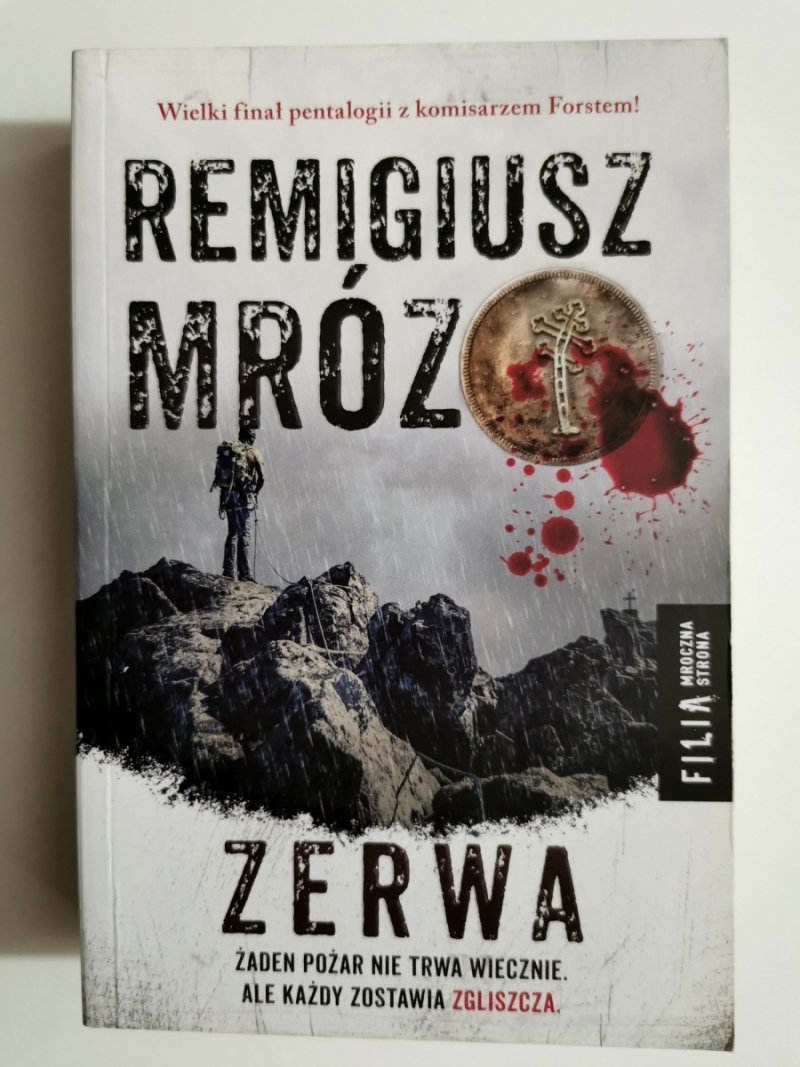 ZERWA - Remigiusz Mróz