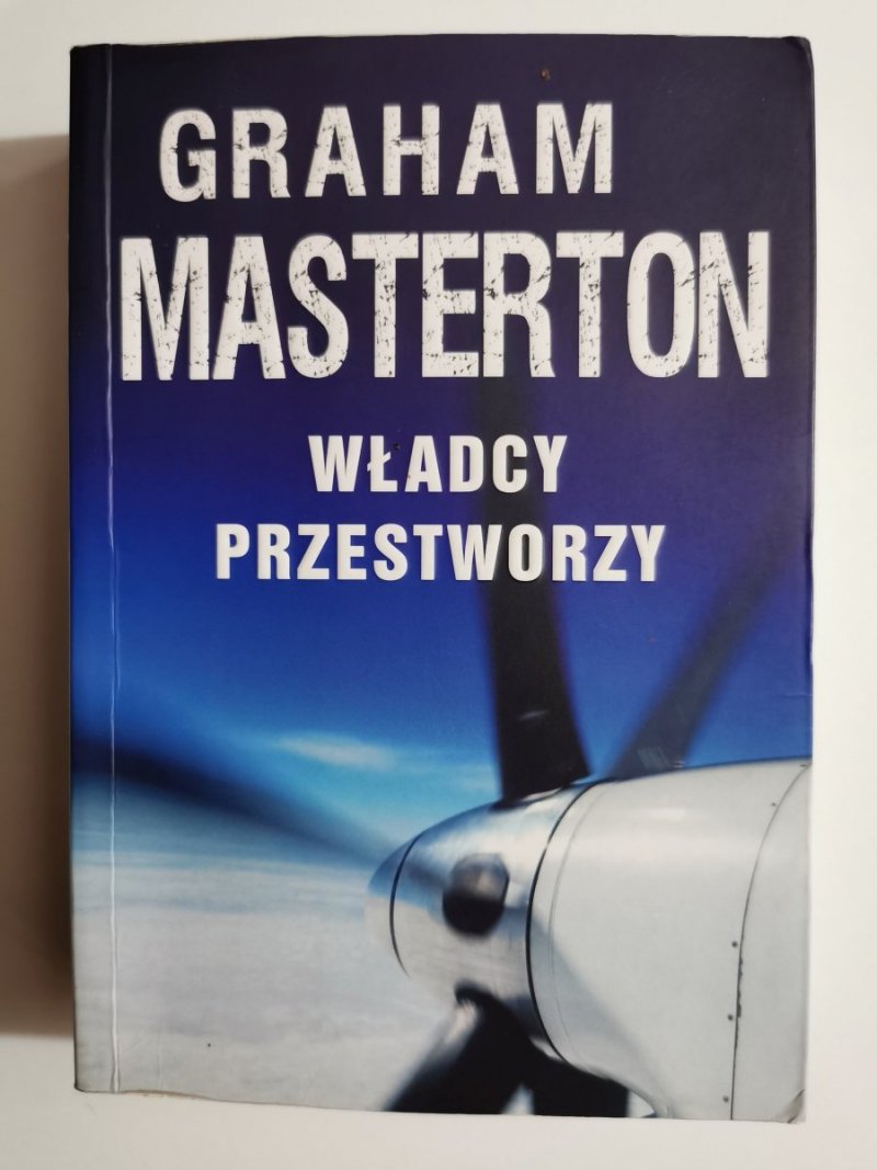 WŁADCY PRZESTWORZY - Graham Masterton 
