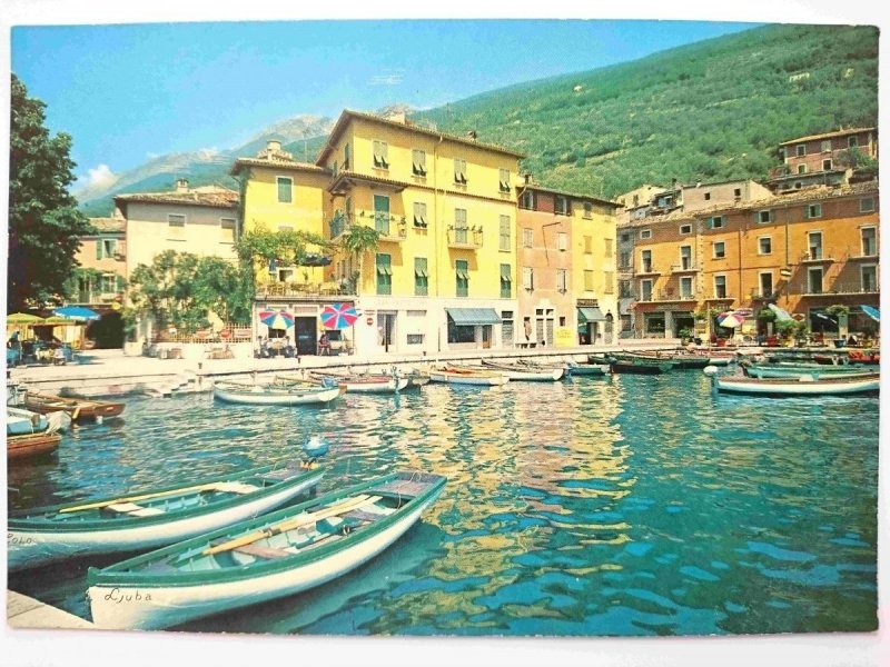LAGO DI GARDA. GARDASEE CASTELLETTO DI BRENZONE. IL PORTO