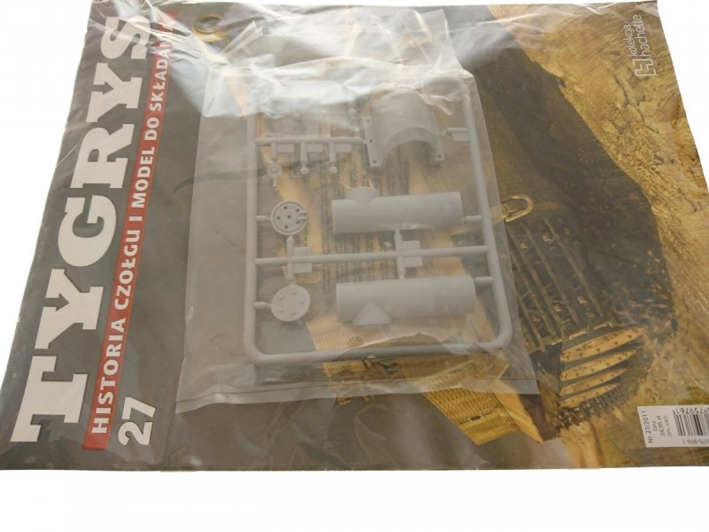 TYGRYS HISTORIA CZOŁGU I MODEL DO SKŁADANIA NR 027