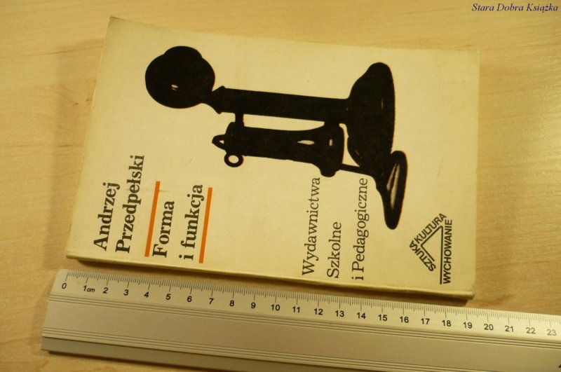 FORMA I FUNKCJA - Andrzej Przedpełski (1979)