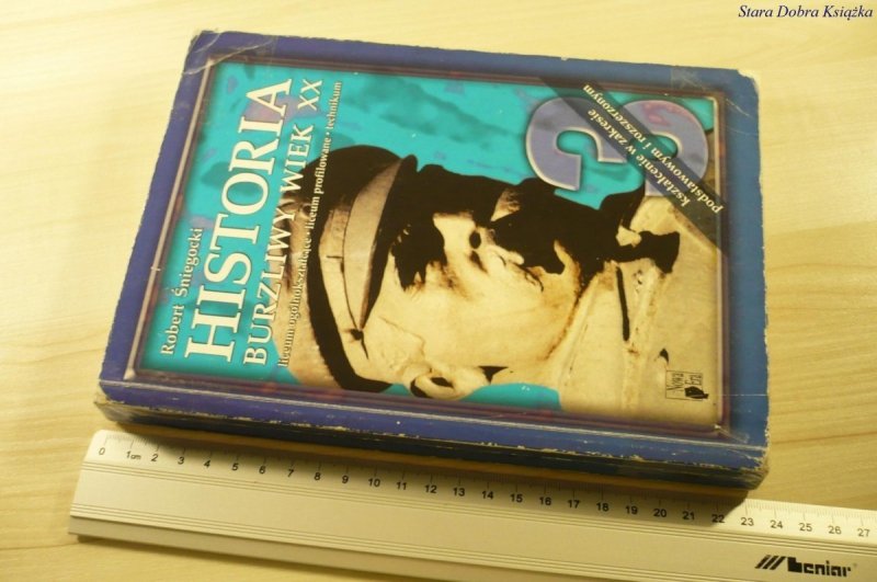 HISTORIA 3 BURZLIWY WIEK XX - Śniegocki (2006)