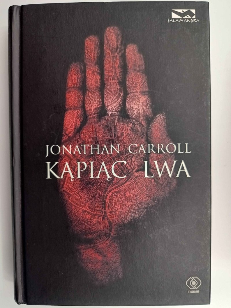 KĄPIĄC LWA - Jonathan Carroll