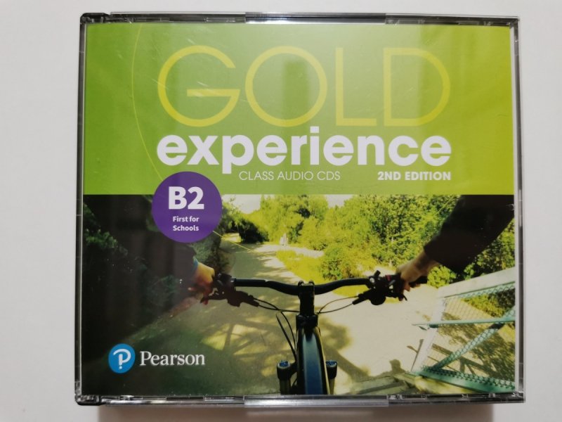 CD. GOLD EXPERIENCE B2