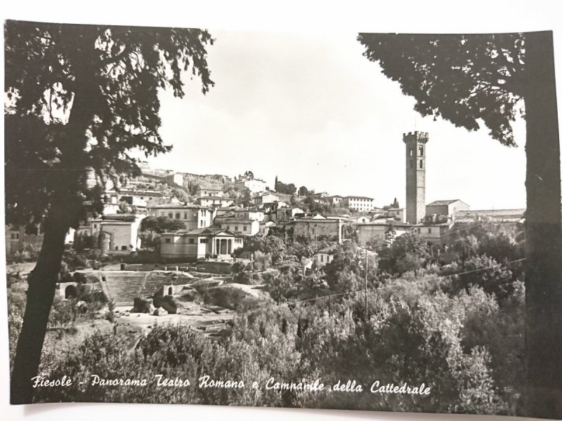 FIESOLE – PANORAMA TEATRO ROMANA E CAMPANILE DELLA CATTEDRALE