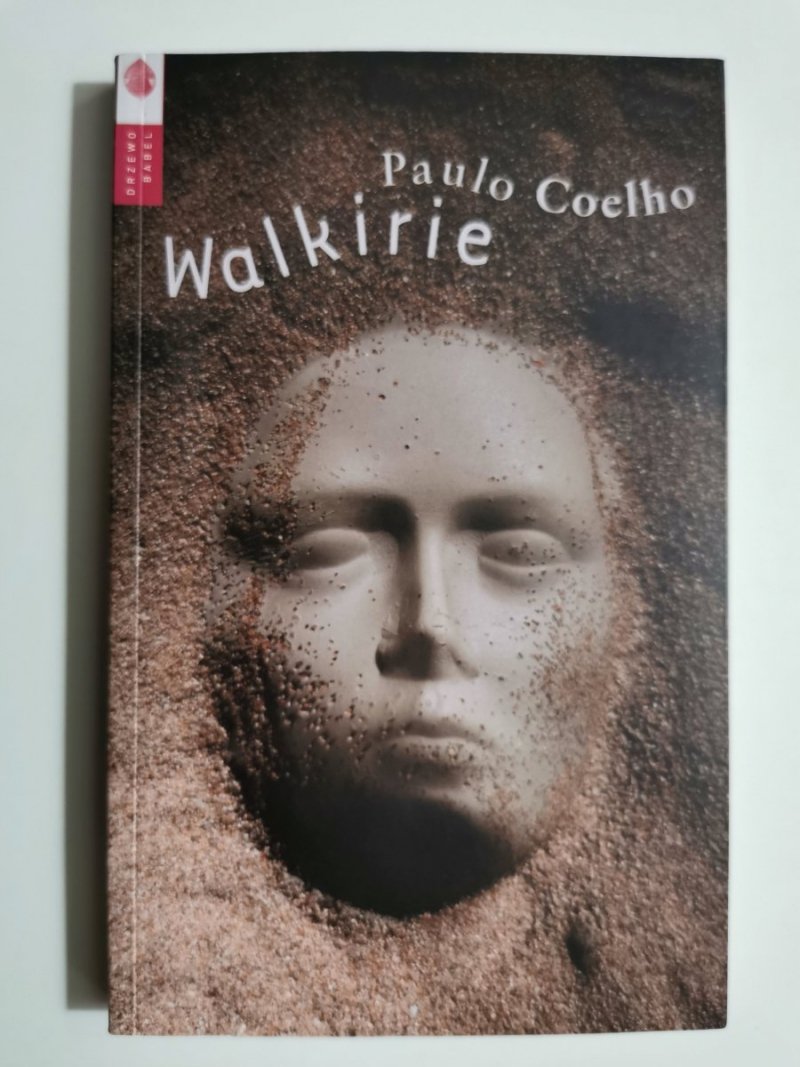 WALKIRIE - Paulo Coelho 