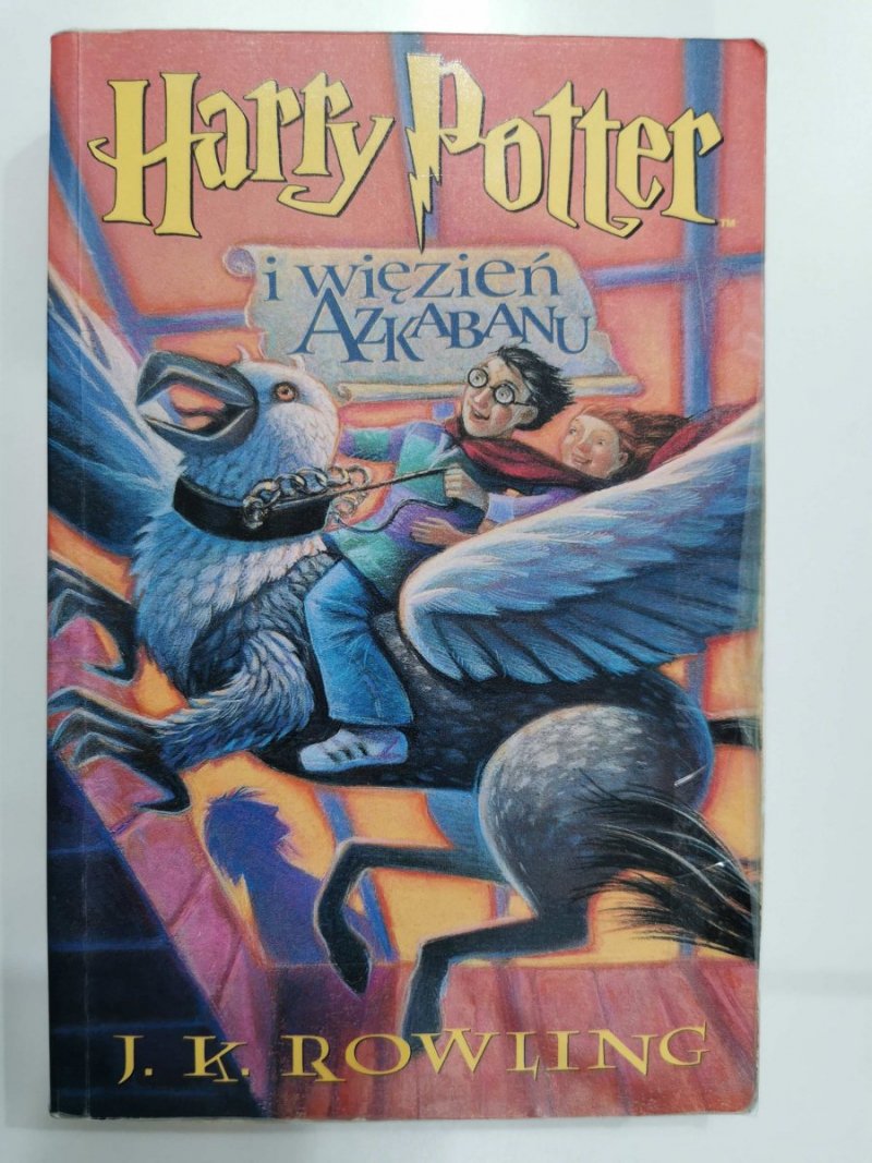 HARRY POTTER I WIĘZIEŃ AZKABANU - J. K. Rowling 