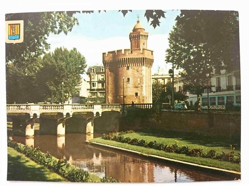 LUMIERE ET COULEURS DU ROUSSILLON. PERPIGNAN LE CASTILLET